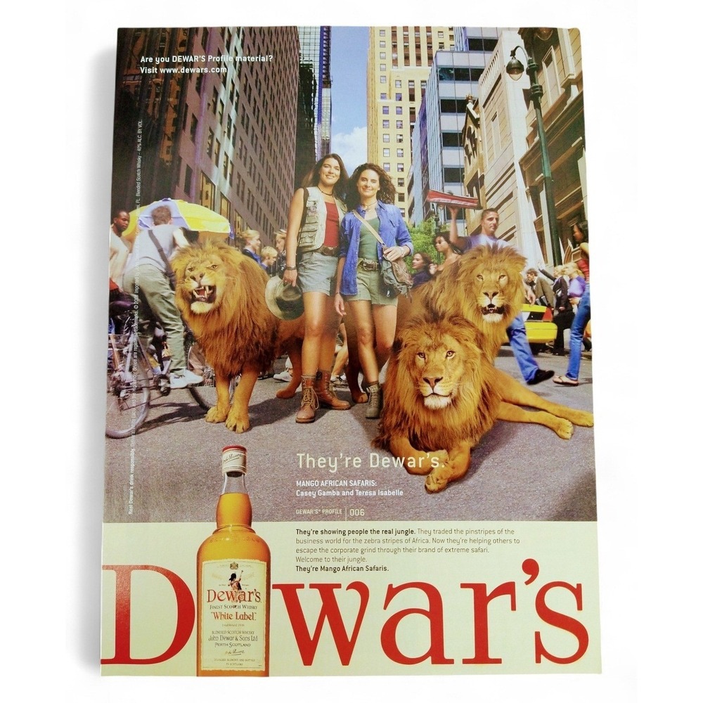 2001 Dewars Scotch Whisky Print Ad Lion Safari Street Scene Y2K Humor Surreal